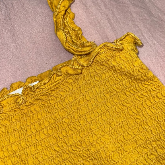 Crop top - Picture 2 of 2